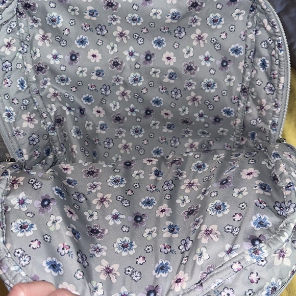 Vera Bradley Backpack - Picture 2 of 7